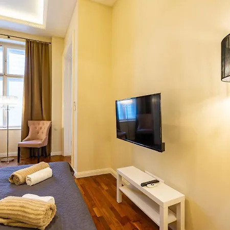 Magical Danube View In A Spacious Two Bedroom Next To Parliament Apartment Budapest