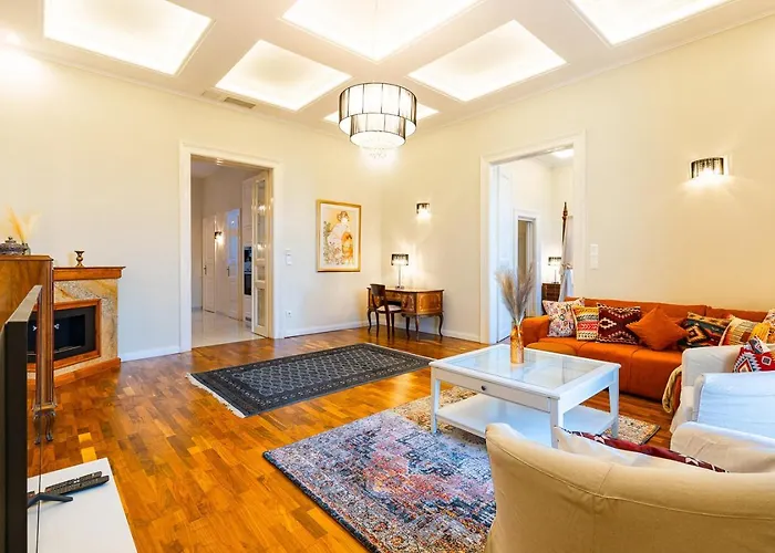 Lejlighed Magical Danube View In A Spacious Two Bedroom Next To Parliament