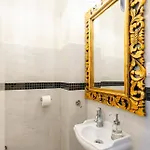 Magical Danube View In A Spacious Two Bedroom Next To Parliament Βουδαπέστη