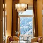 Διαμέρισμα Magical Danube View In A Spacious Two Bedroom Next To Parliament *